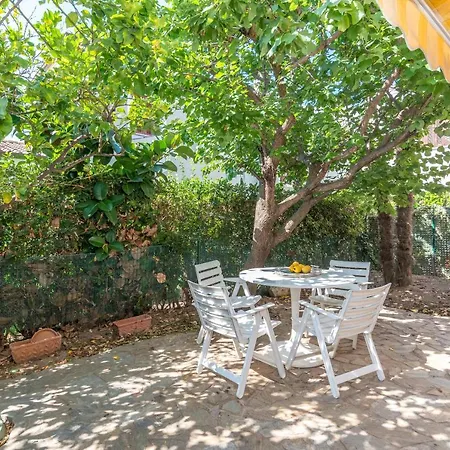 Vila Il Glicine Olbia