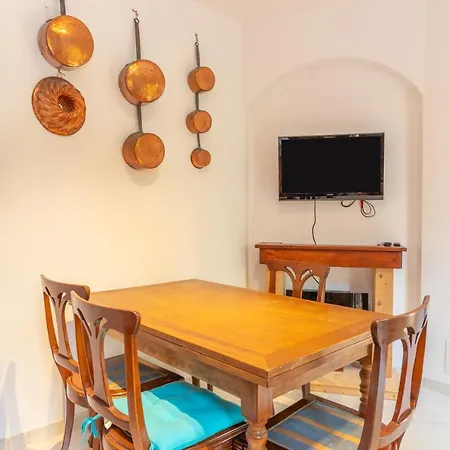 Vila Il Glicine Olbia