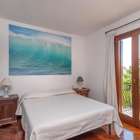 Vila Il Glicine Olbia
